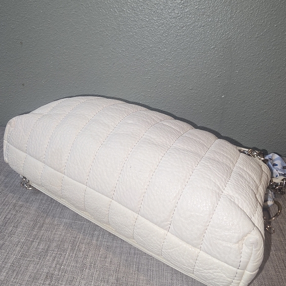 KATE SPADE New York Evangeline Gold Coast - Picture 4 of 5